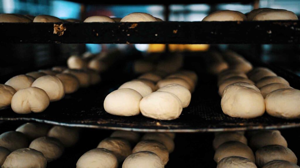 Savršena zemička za hamburger i ćevap lepina – Tajna vrhunskog roštilja